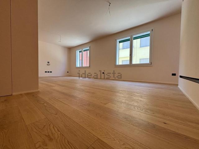 Appartamento in vendita di 192 m² in Via del Pretorio, 38