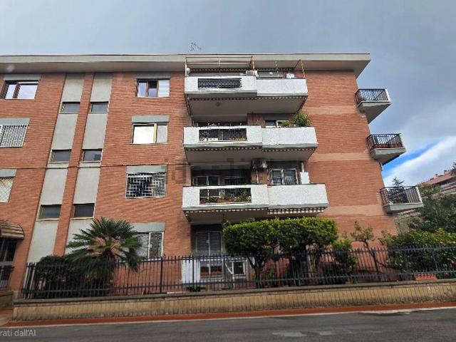 Appartamento in vendita di 192 m² in Via Francesco Bartolomeo Rastrelli