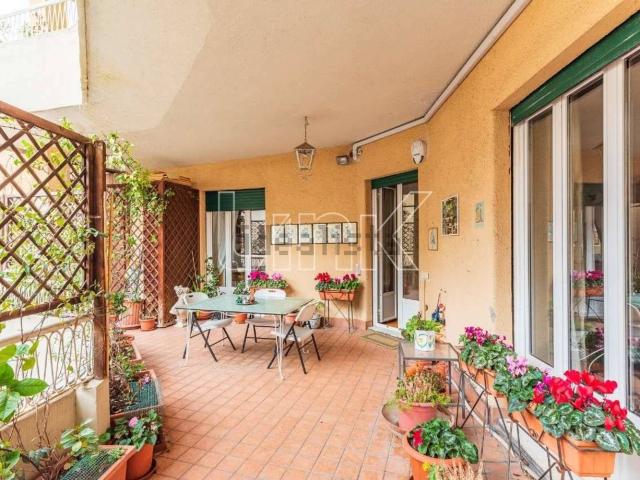 Appartamento in vendita di 192 m² in Via Francesco Denza