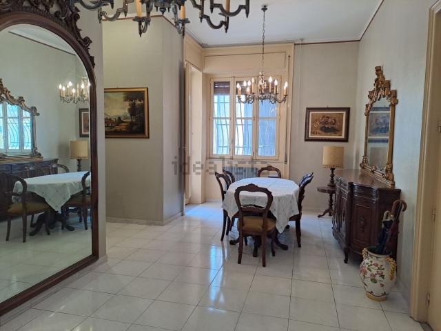 Appartamento in vendita di 192 m² in Via Matteo Renato Imbriani, 29