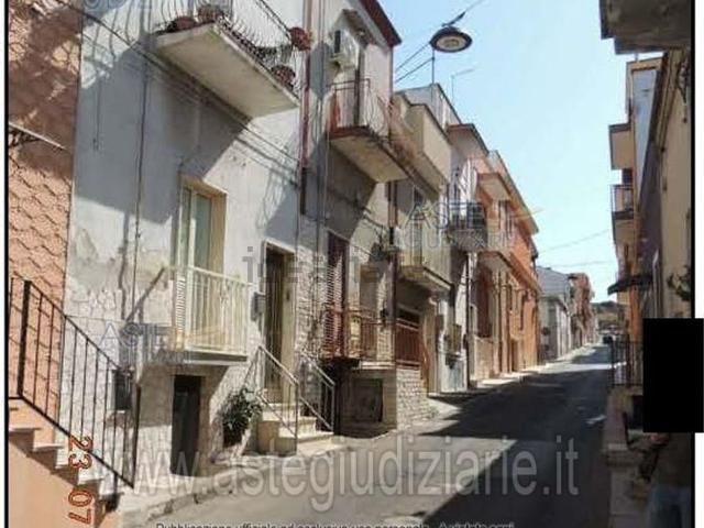 Appartamento in vendita di 192 m² in Via Maggiore Toselli, 13