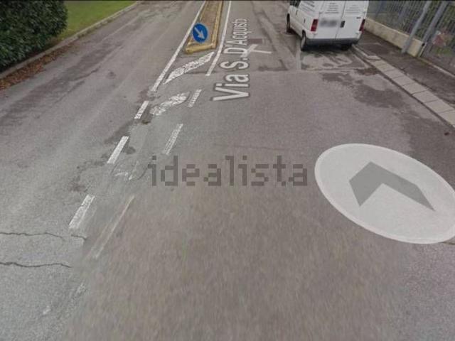 Appartamento in vendita di 192 m² in Via Salvo D&apos Acquisto