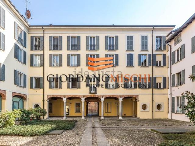Appartamento in vendita di 193 m² in Via Gerardo dei Tintori, 7