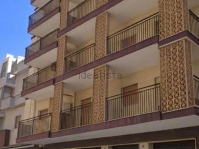 Appartamento in vendita di 193 m² in Via Ercolano, 34