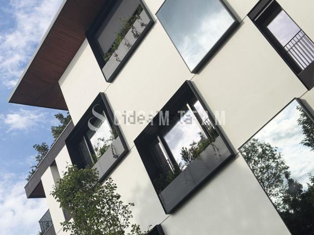 Appartamento in vendita di 193 m² in Via Eugenio Rota, 5