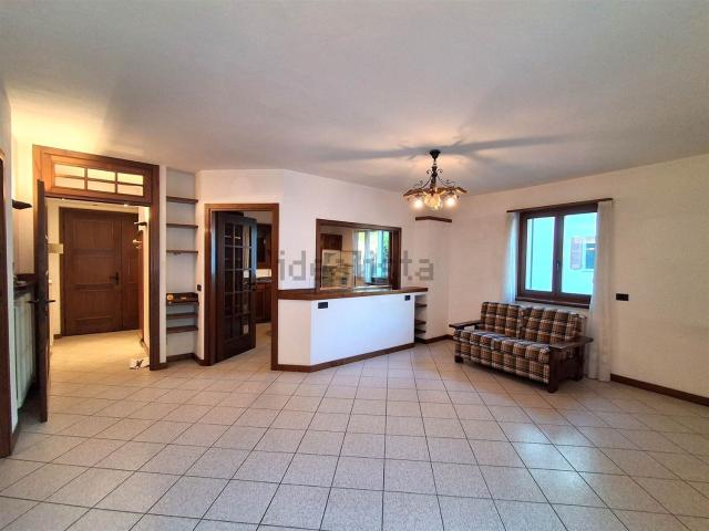 Appartamento in vendita di 193 m² in Via Nazionale, 54