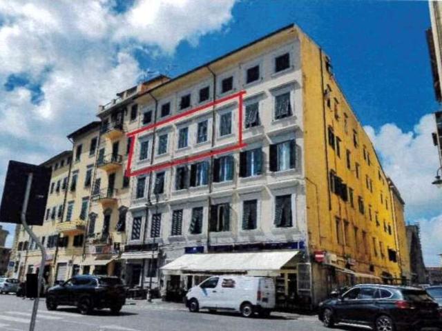 Appartamento in vendita di 193 m² in Via San Giovanni