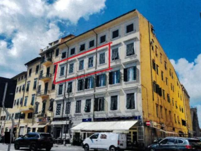 Appartamento in vendita di 193 m² in Via San Giovanni