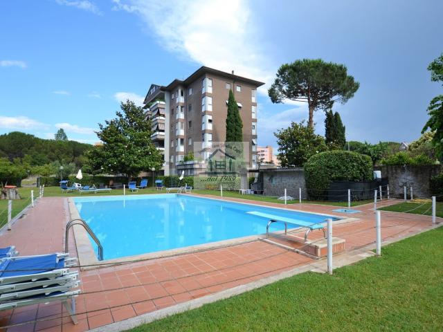 Appartamento in vendita di 193 m² in Via Sandro Giovannini, 35