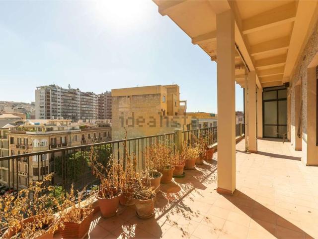 Appartamento in vendita di 193 m² in Via Roma, 74