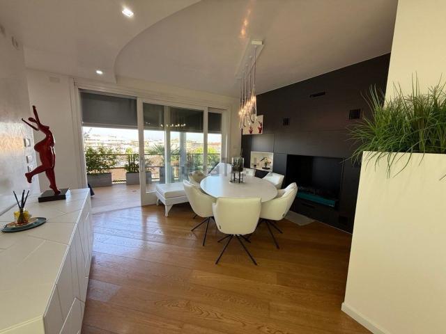 Appartamento in vendita di 193 m² in Vicolo Molinari, 2