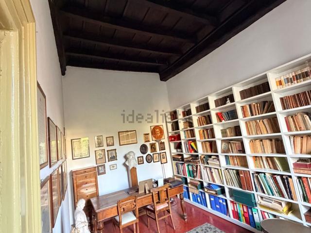 Appartamento in vendita di 193 m² in Piazzetta Garavaglia, 1