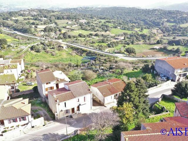 Appartamento in vendita di 194 m² in Via Grazia Deledda
