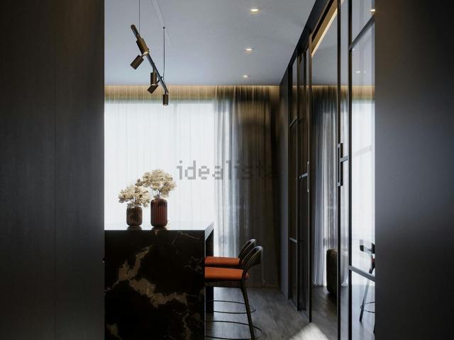 Appartamento in vendita di 194 m² in Via Emilio Lovarini