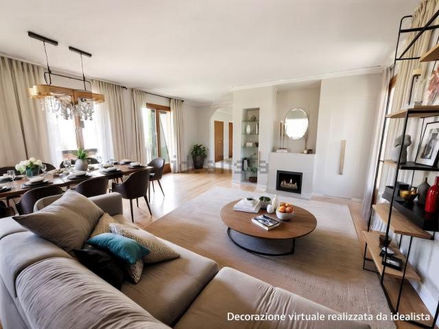 Appartamento in vendita di 194 m² in Via Europa, 2