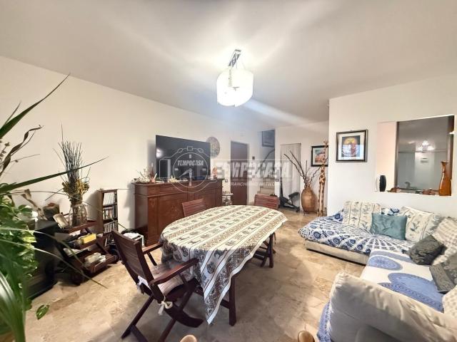 Appartamento in vendita di 195 m²