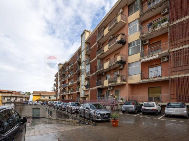 Appartamento in vendita di 195 m² in Via Generale di San Marzano, 18