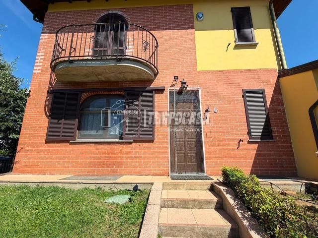 Appartamento in vendita di 195 m² in Via del Tricolore, 1