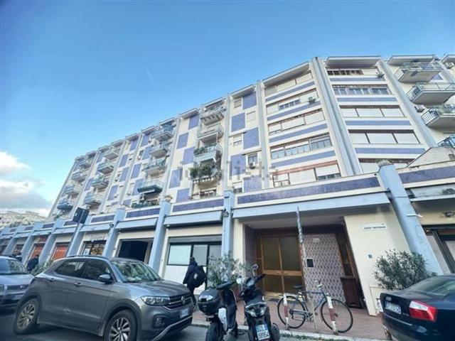 Appartamento in vendita di 195 m² in Via Paolo Veronese