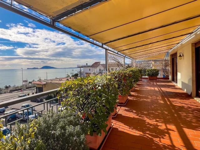Appartamento in vendita di 195 m² in Via Vincenzo Bellini, 2