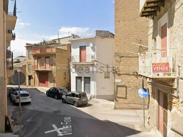 Appartamento in vendita di 195 m² in Viale Michelangelo Adamo