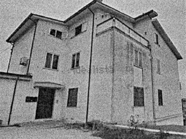 Appartamento in vendita di 195 m² in Contrada San Giovanni dei Gelsi, 86