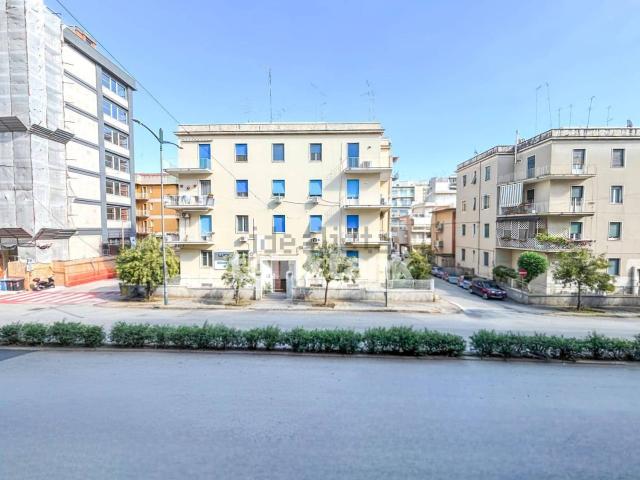 Appartamento in vendita di 195 m² in Corso Gelone