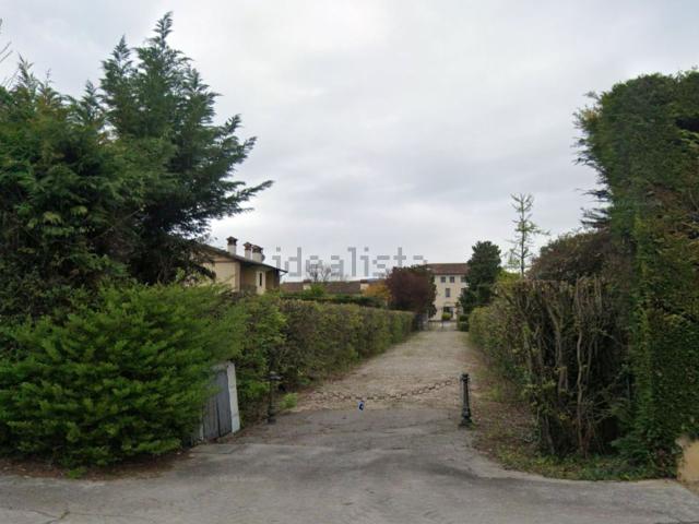 Appartamento in vendita di 195 m² in Strada Ponte dei Carri