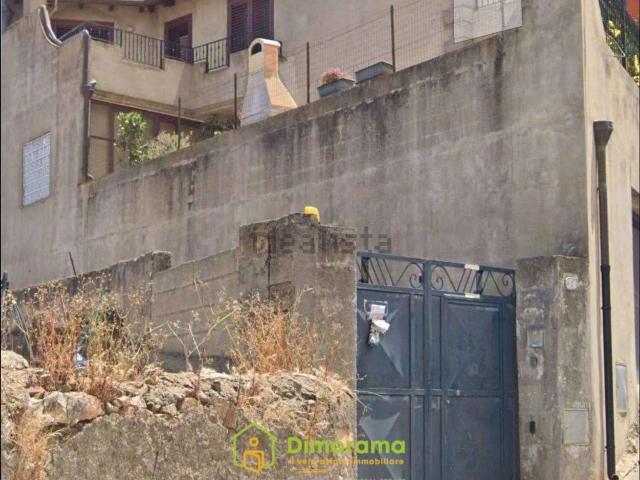 Appartamento in vendita di 196 m² in Via Carlo Alberto, 2