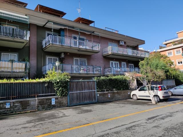 Appartamento in vendita di 196 m² in Via Antonio Santoro