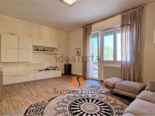Appartamento in vendita di 196 m² in Via Bolsena, 4
