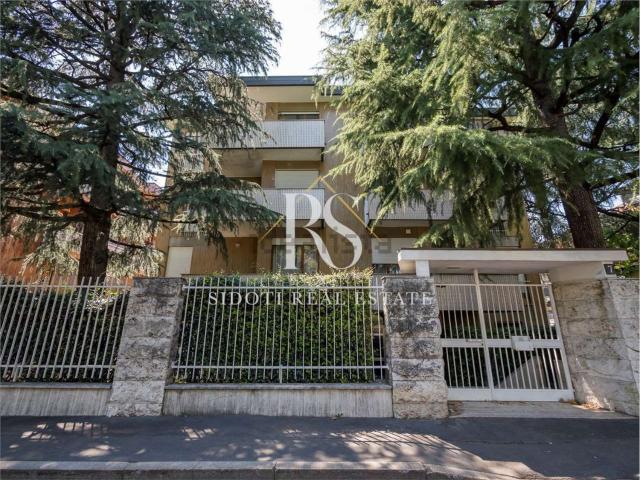 Appartamento in vendita di 196 m² in Via Garegnano, 7