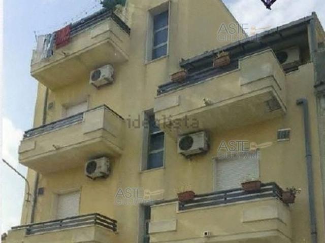 Appartamento in vendita di 196 m² in Via Roma, 376