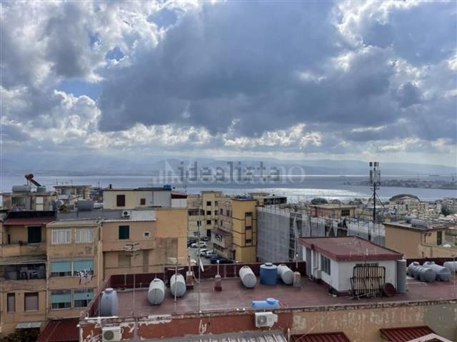 Appartamento in vendita di 196 m² in Viale Regina Elena