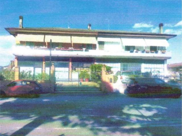 Appartamento in vendita di 196 m² in Piazza della Repubblica, 3