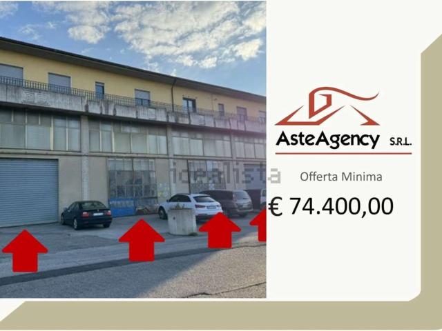 Appartamento in vendita di 196 m² in Strada Statale 7