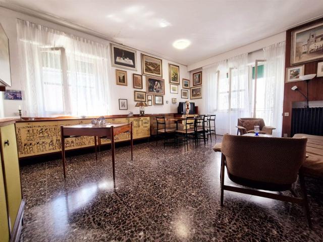 Appartamento in vendita di 197 m²
