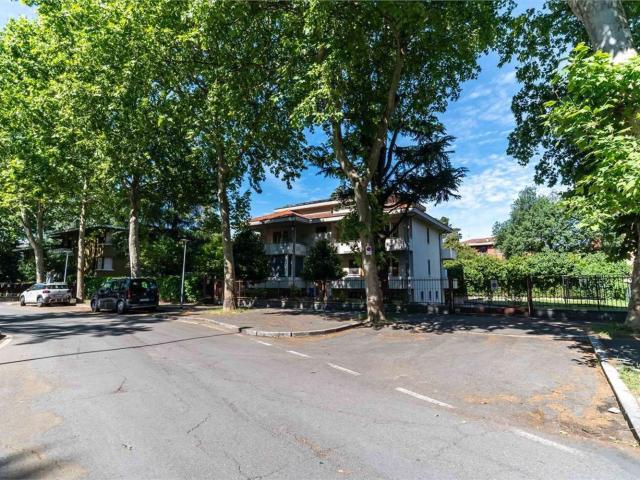 Appartamento in vendita di 197 m² in Via Emmanuel Kant