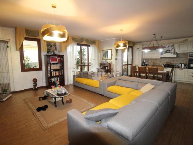 Appartamento in vendita di 197 m²