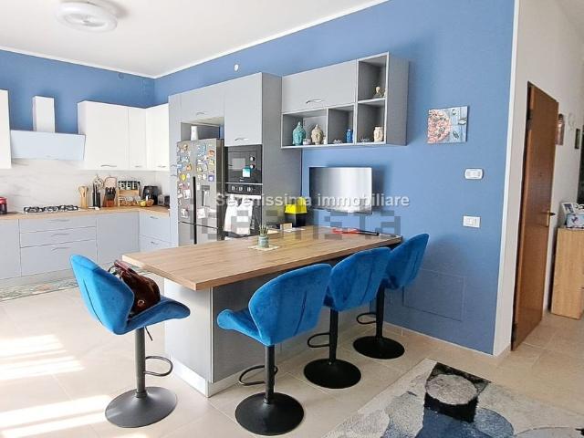 Appartamento in vendita di 197 m² in Via Apsella