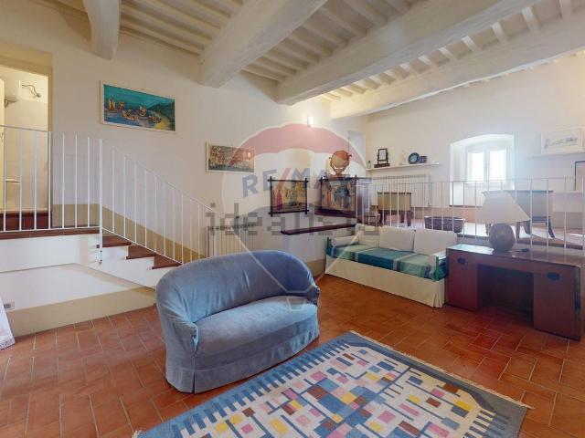 Appartamento in vendita di 197 m² in Via Betto di Menico