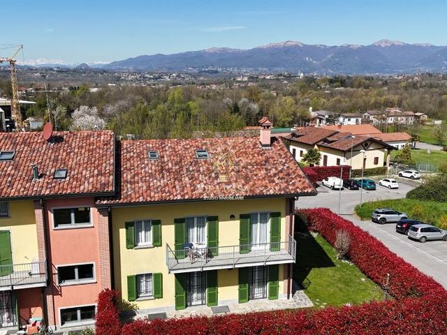 Appartamento in vendita di 197 m² in Via Fontana, 24