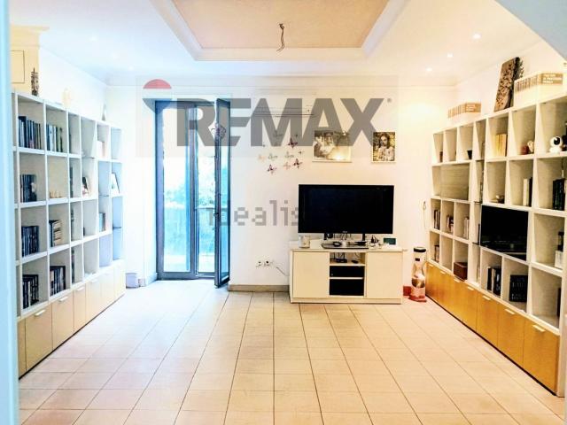 Appartamento in vendita di 197 m² in Via Santa Teresa degli Scalzi