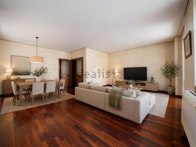 Appartamento in vendita di 197 m² in Via Ponte Pietra, 5