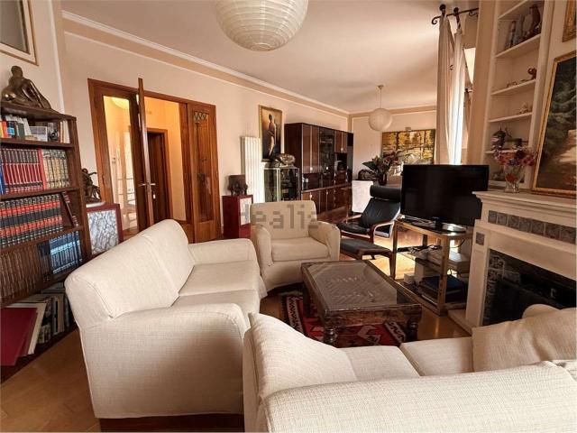 Appartamento in vendita di 198 m²
