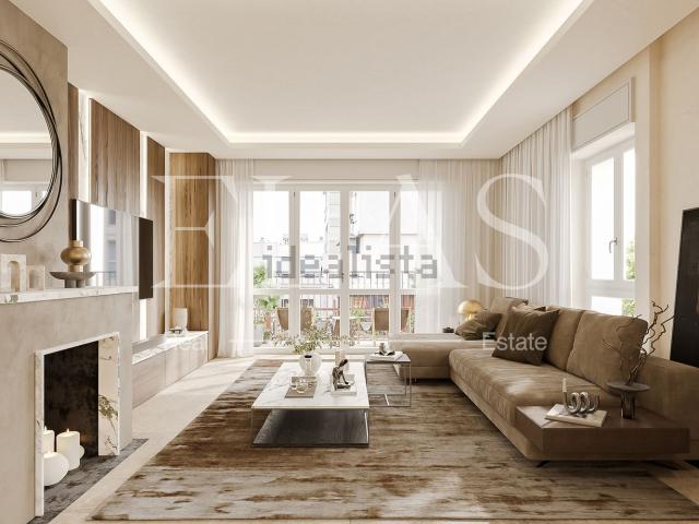 Appartamento in vendita di 198 m² in Via Fabio Filzi, 41