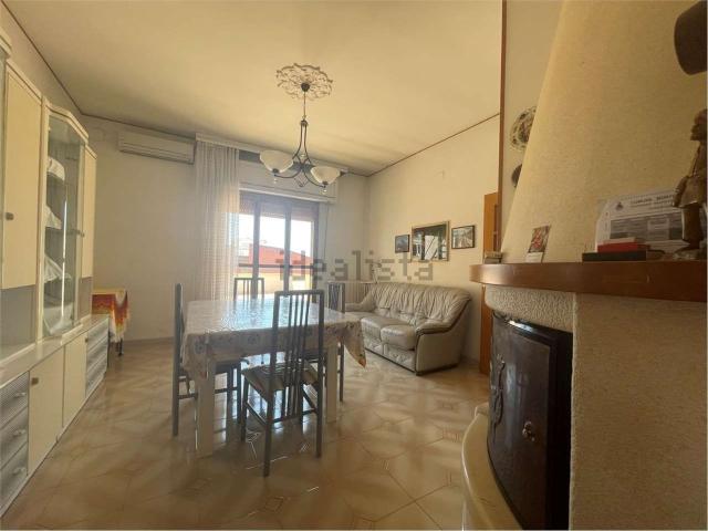 Appartamento in vendita di 198 m² in Via Indipendenza, 5