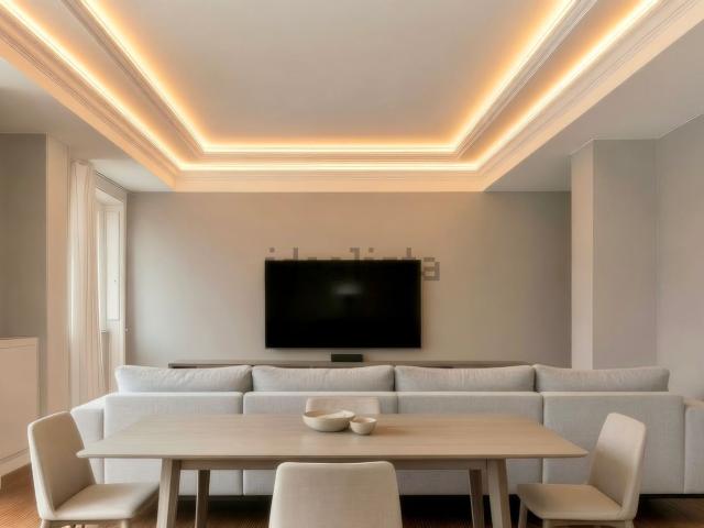 Appartamento in vendita di 198 m² in Via Santa Sofia, 27