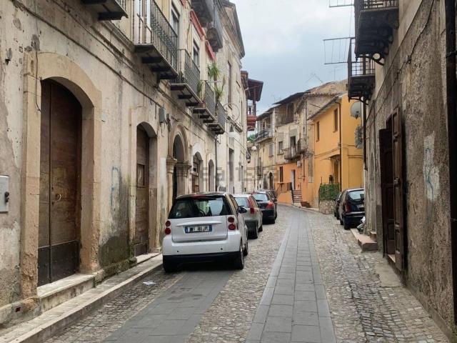 Appartamento in vendita di 198 m² in Via Porta Piana, 45