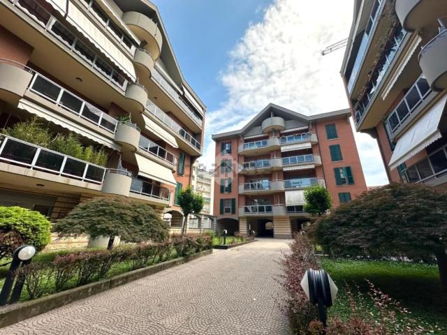Appartamento in vendita di 198 m² in Corso Vittorio Veneto, 70